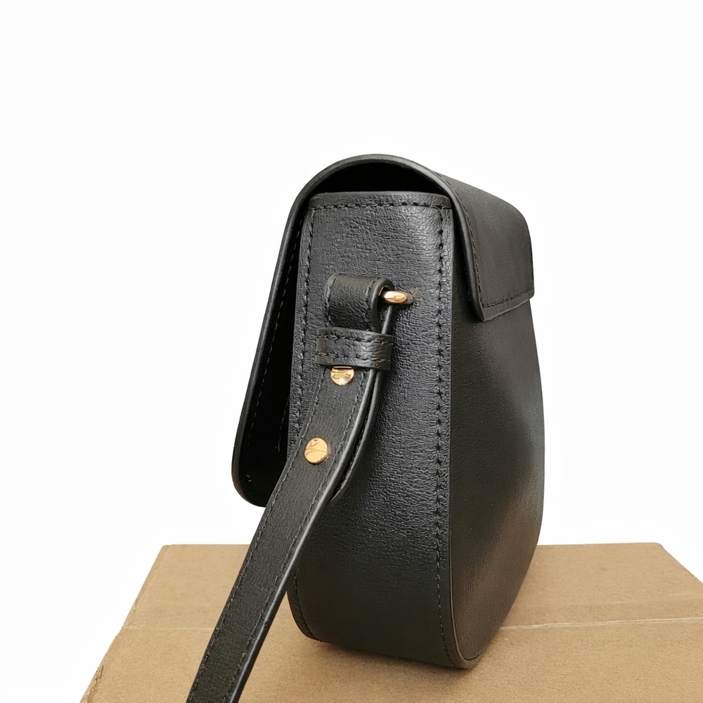 Marc Jacobs Black Saddle Crossbody Bag Large NWOT - Picture 4 of 7